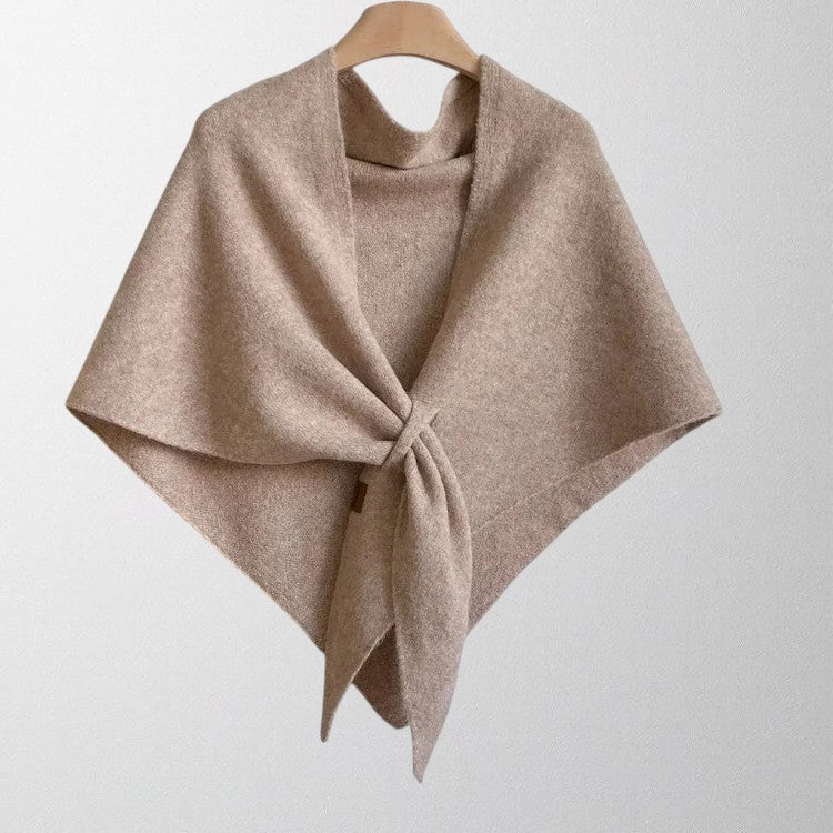 Olivia | Elegant autumn scarf for a chic look