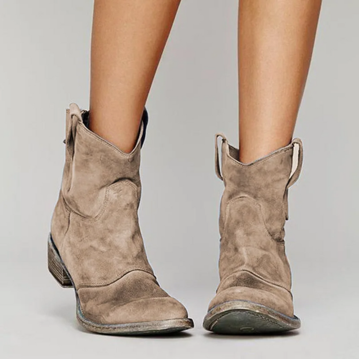 Chloe | Elegant Suede Ankle Boots for a Sophisticated Style