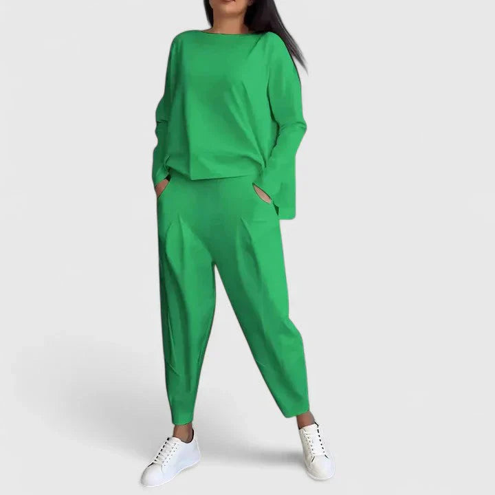 Ingrid | Comfortable and Elegant 2-Piece Outfit