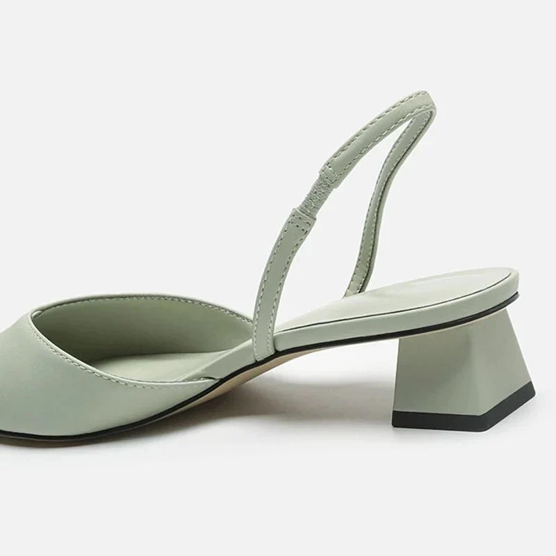 Kerry - Elegant sandals with closed toe