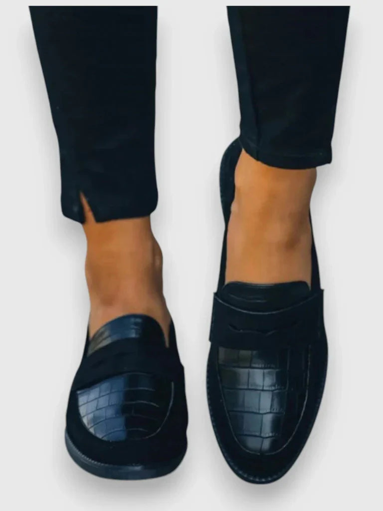 Ava | Croc Detail Orthopedic Loafers