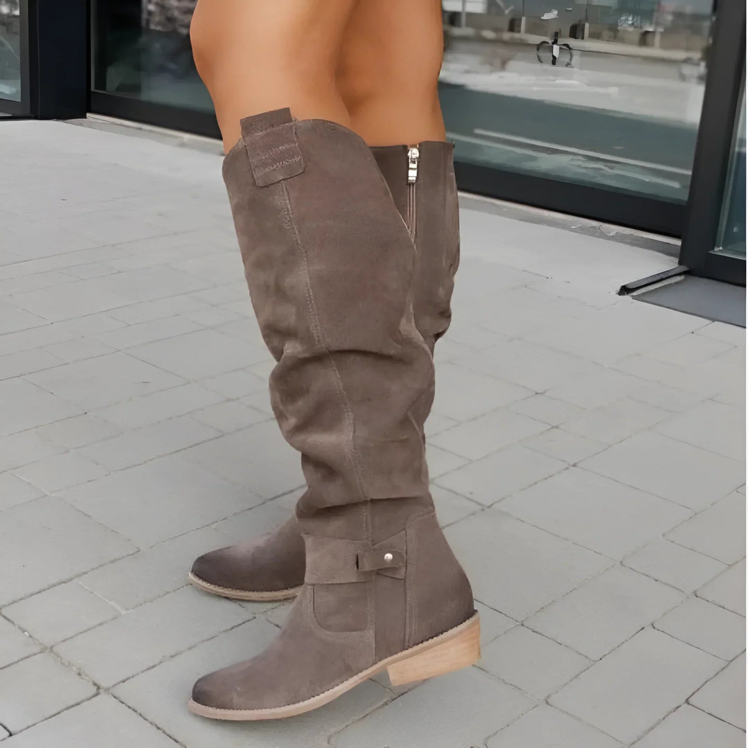 Amelia | Elegant Suede Ankle Boots for a Chic Look