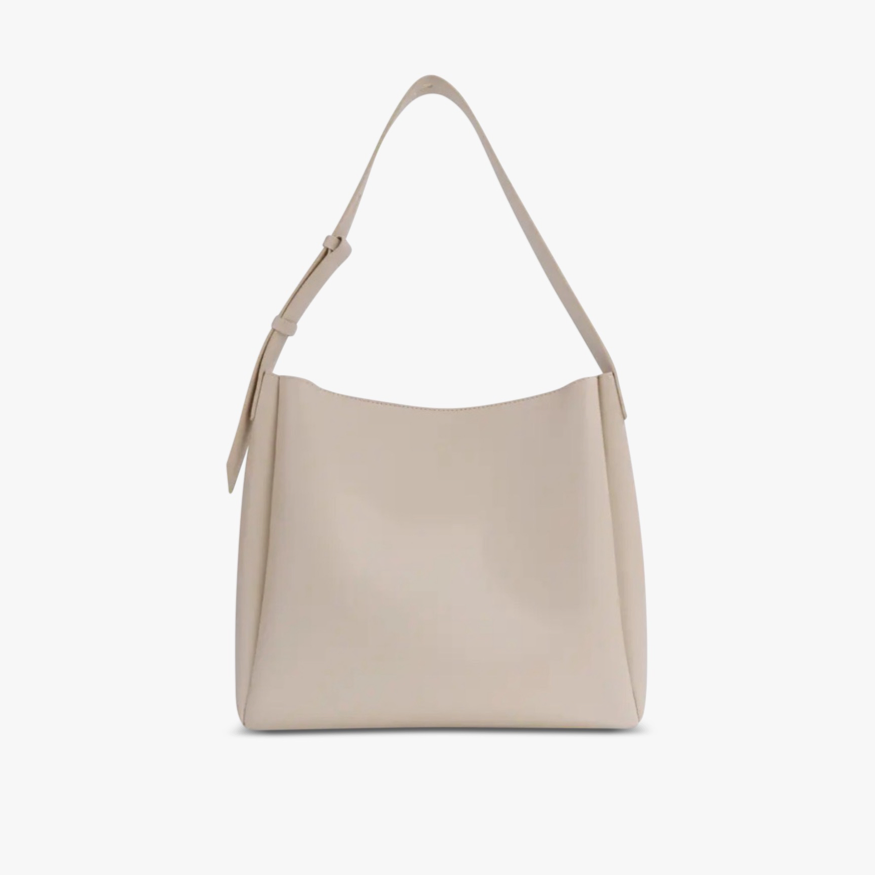 Arabella | Spacious Grand Tote for Refined Style