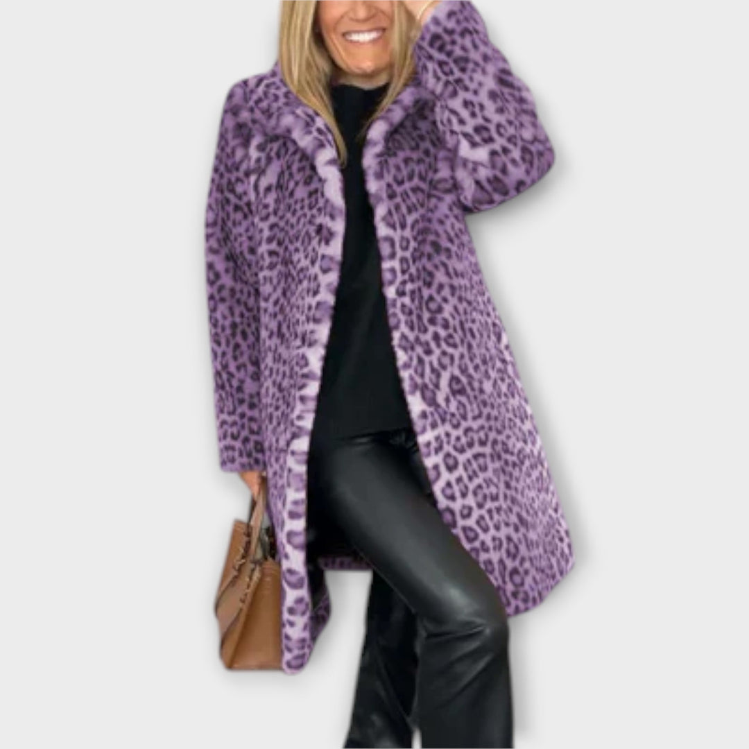 Elysia - The Leopard Coat