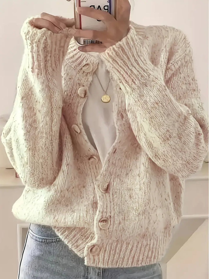 Adela – Elegant Cardigan