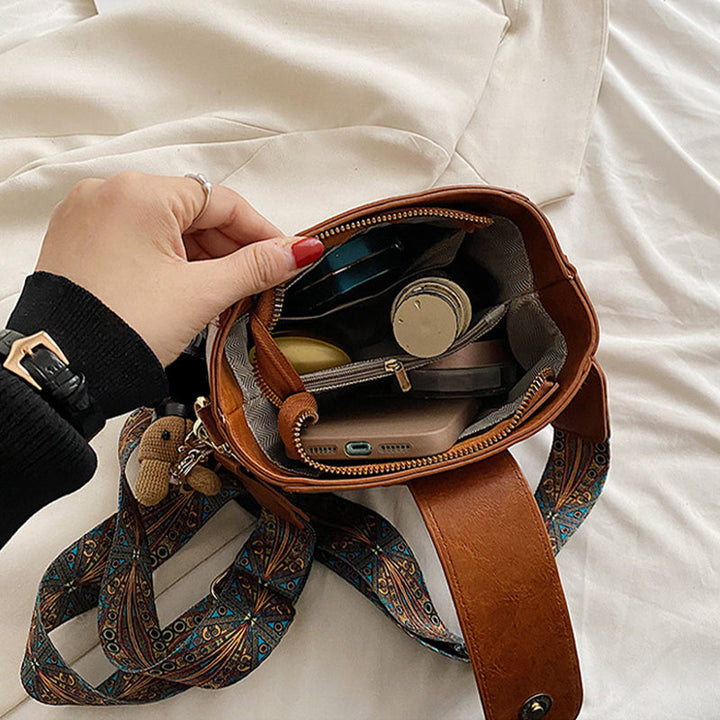 Charlotte | Vintage Shoulder Bag with Adjustable Strap