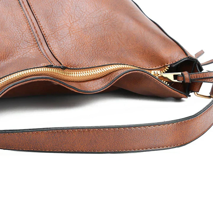 Florence | Leather Shoulder Bag with Elegant Touch