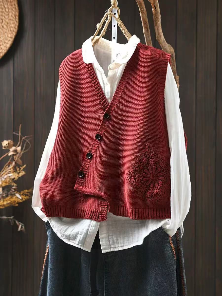 Elowen | Knitted vest – stylish and cozy accessory for your wardrobe