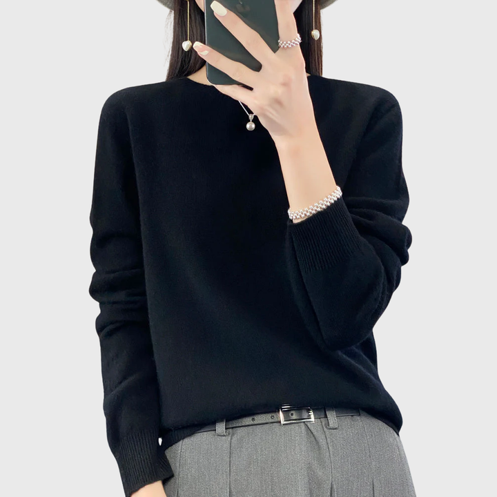 Olivia | Warm Sweater for Cold Days