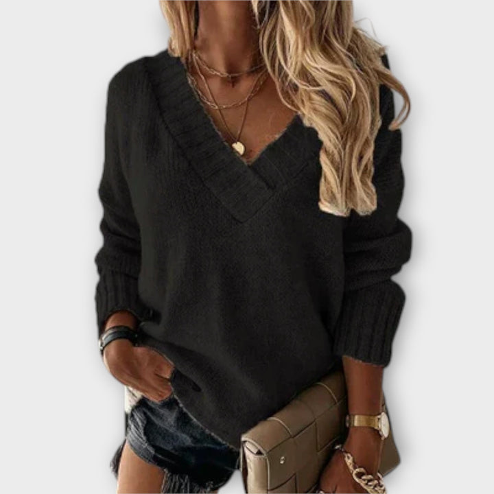 Beatrix | Comfortable V-Neck Pullover for a Cozy Style