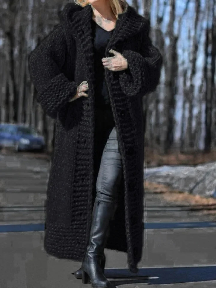 Carol | Elegant perfectly fitted coat for unparalleled comfort and sophistication