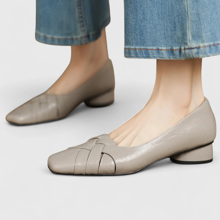 Tracey – Elegant Braided Low Heel Pumps