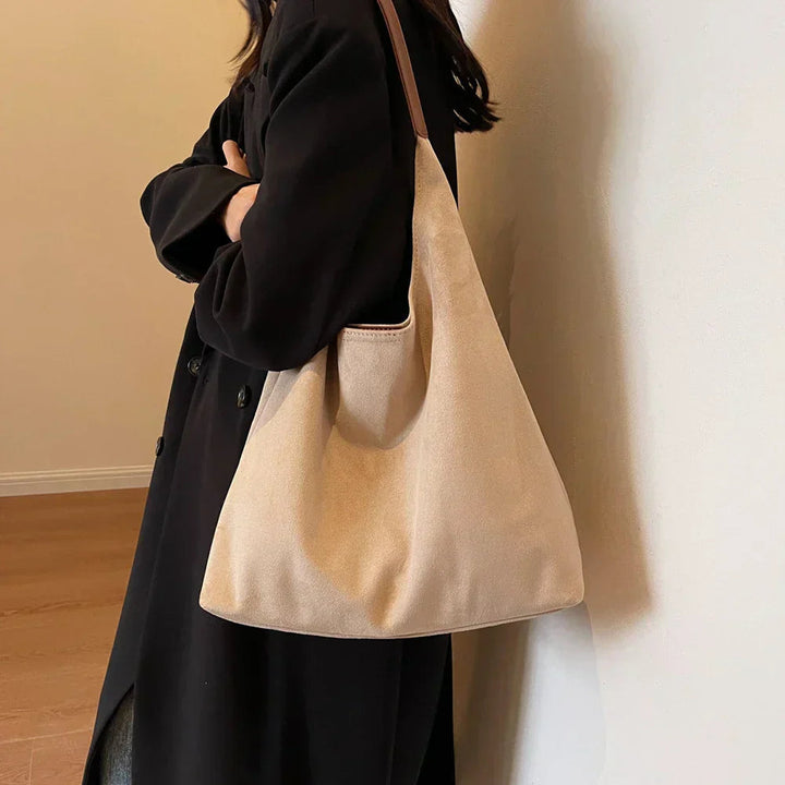 Amelia | Elegant Suede Shoulder Bag
