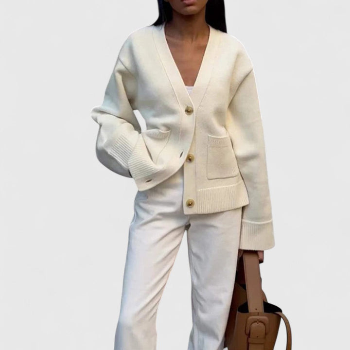 Etta– V-Neck Knitted Cardigan