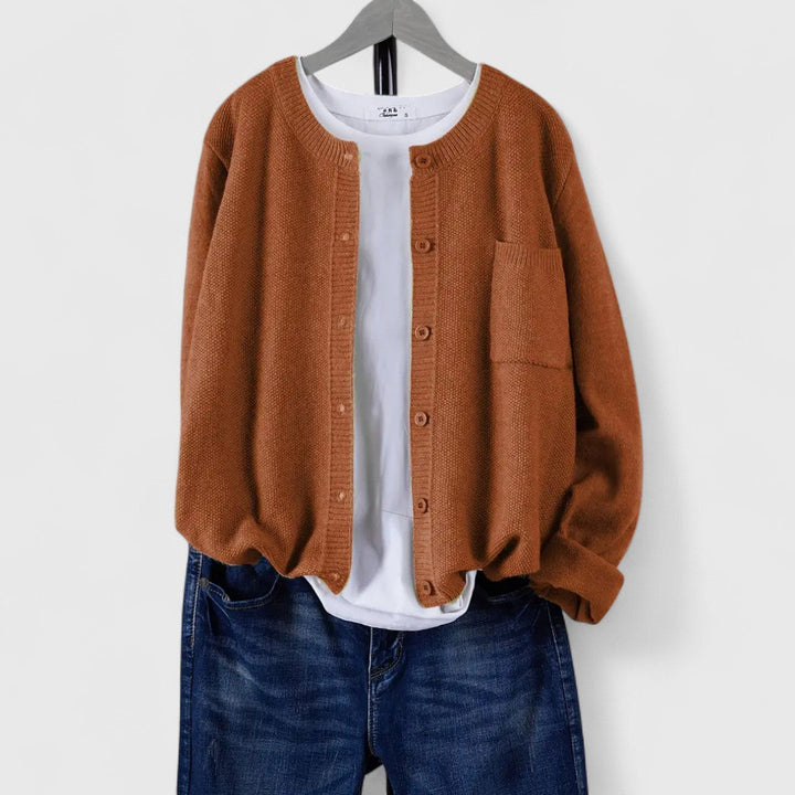 Eira - Casual Button-Up Cardigan