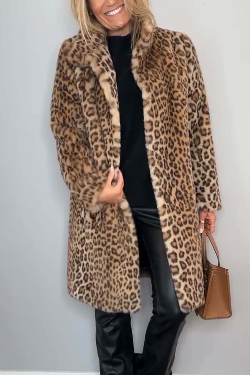Lizzie | Long leopard print coat for bold elegance